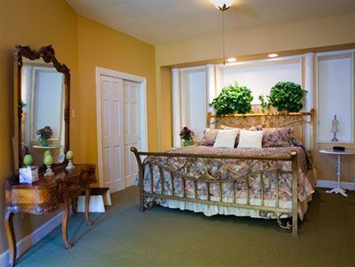 Creekhaven Inn & Spa Wimberley Exterior foto